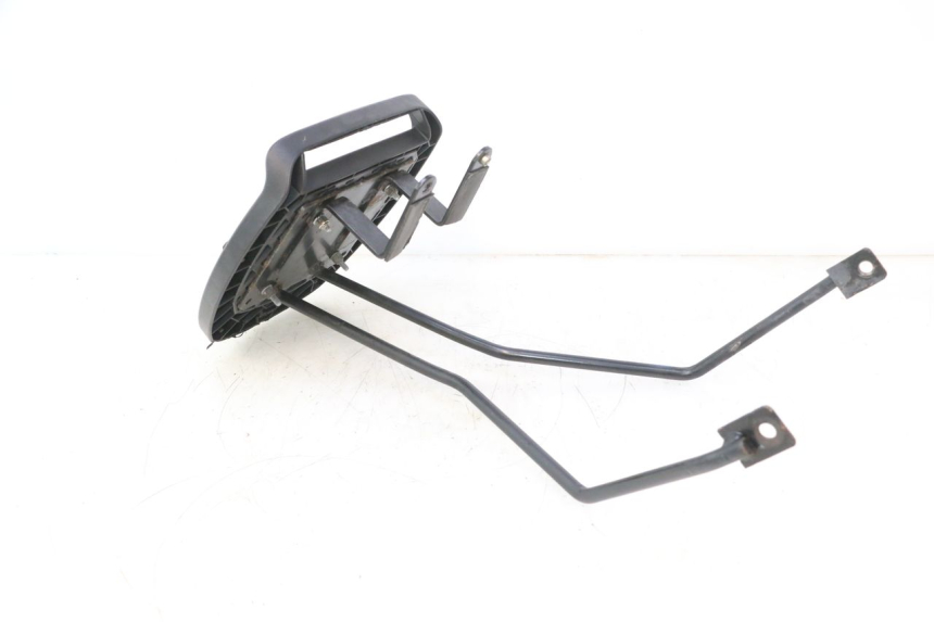photo de PORTAEQUIPAJES  YAMAHA YP MAJESTY 125 (1998 - 2001) - Marcados y referencias originales