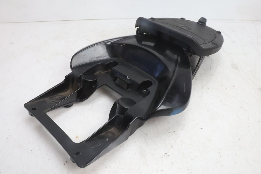 photo de PORTAEQUIPAJES YAMAHA YP MAJESTY 125 (2007 - 2010) - Estado de la superficie y material