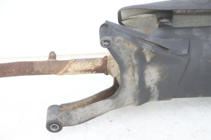 photo de ESCAPE KYMCO AGILITY 4T 50 (2005 - 2018) - Marcados y referencias originales