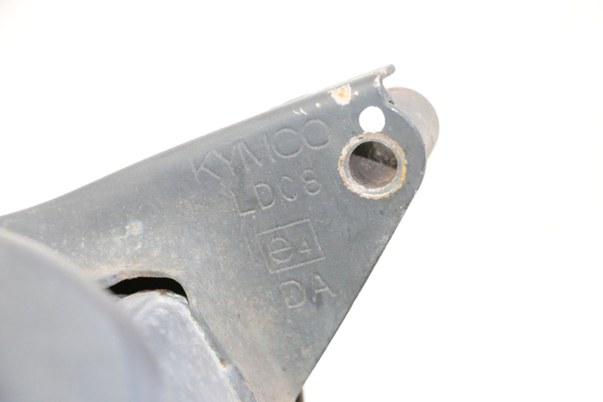 photo de ESCAPE KYMCO AGILITY 4T 50 (2005 - 2018) - Detalle de la pieza