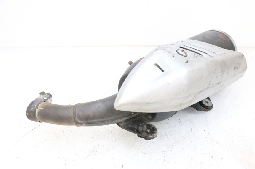 photo de ESCAPE MAG POWER BOMBERS 4T 50 (2016 - 2026) - Detalles de los puntos de fijación