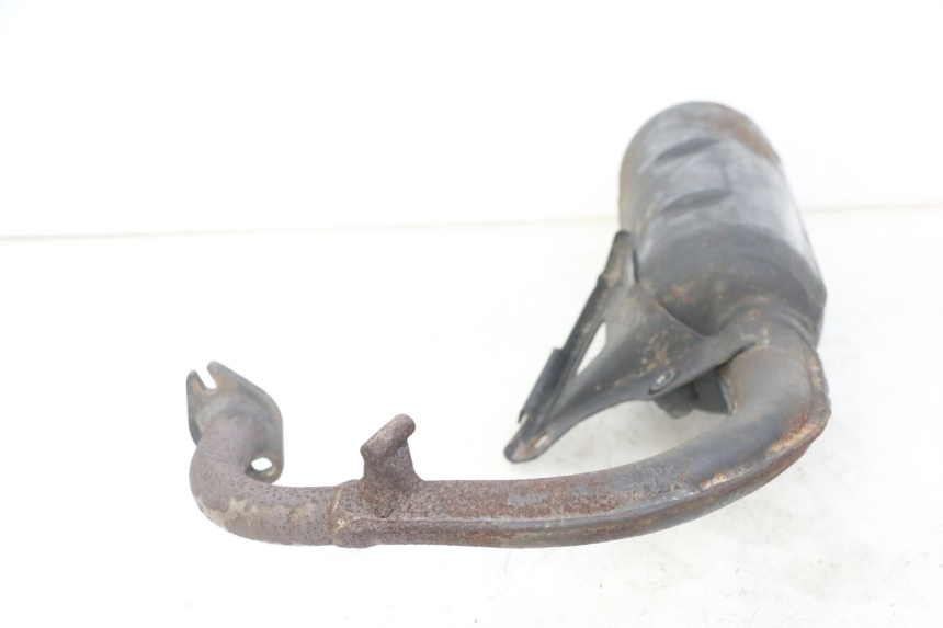 photo de ESCAPE MBK BOOSTER SPIRIT NAKED 50 (2004 - 2017) - Primer plano técnico