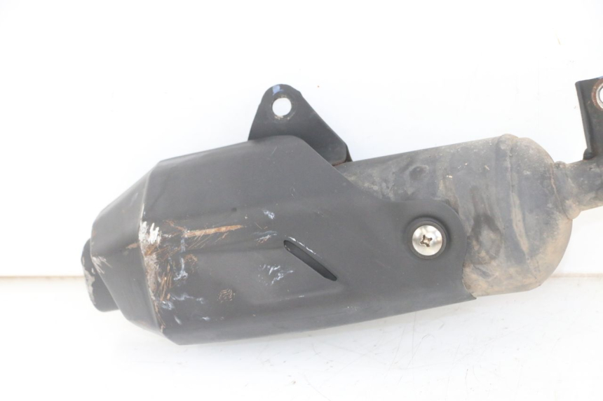 photo de ESCAPE HONDA CRF-F CRF F 110 (2019 - 2022) - Enfoque en la estructura