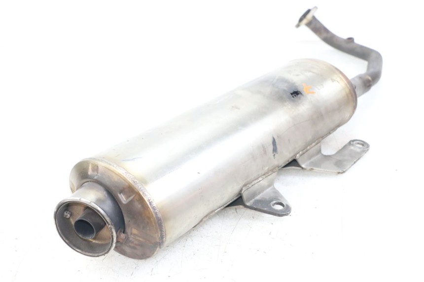 photo de Escape KYMCO DINK STREET ABS 125 (2011 - 2018) - Zoom sobre los componentes