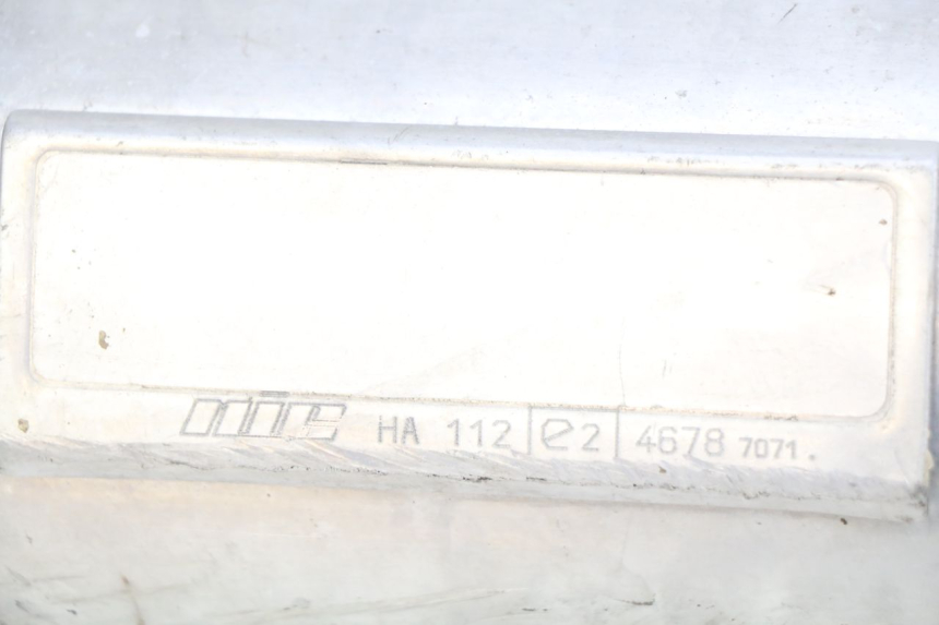 photo de TUBO DE ESCAPE DERECHO HONDA CBR F SC25 1000 (1989 - 1992) - Zoom calidad de ocasión