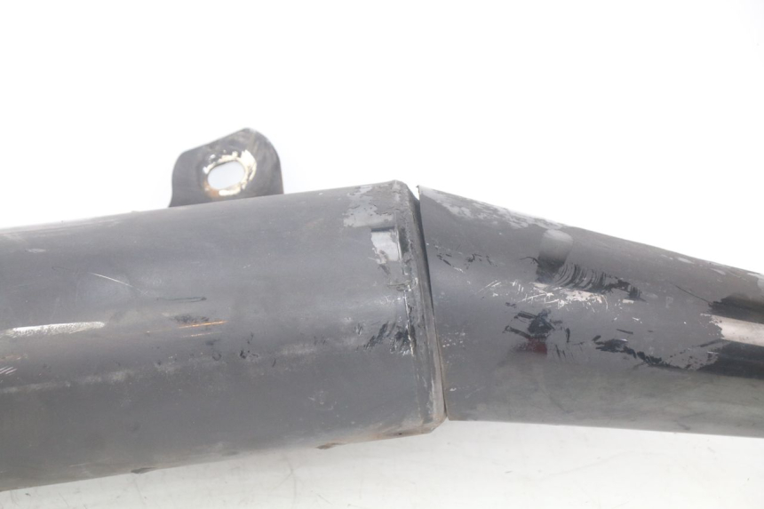 photo de ESCAPE DERECHO YAMAHA FJ 3CX 1200 (1986 - 1996) - Características distintivas