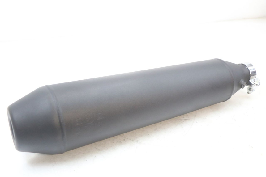 photo de DERECHA ESCAPE ROYAL ENFIELD CONTINENTAL GT 650 (2019 - 2024) - Detalles de los puntos de fijación