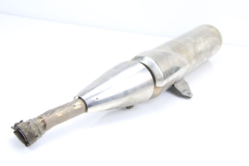 photo de DERECHA ESCAPE YAMAHA TDM ABS 900 (2002 - 2014) - Detalle de la pieza