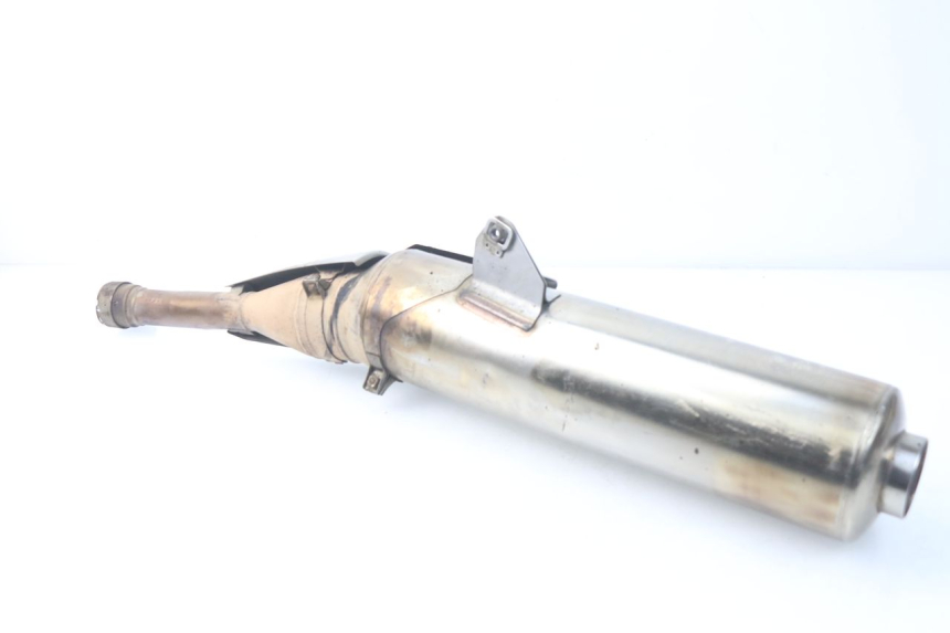 photo de DERECHA ESCAPE YAMAHA TDM ABS 900 (2002 - 2014) - Estado de la superficie y material