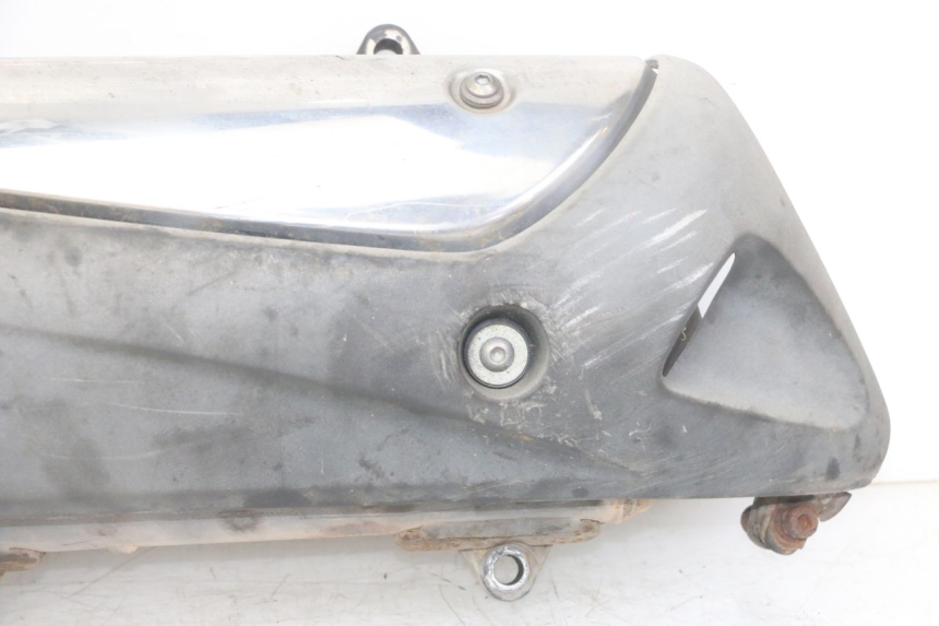 photo de ESCAPE HONDA FORZA ABS 300 (2013 - 2017) - Otra vista del artículo