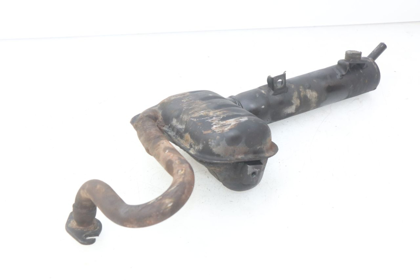 photo de ESCAPE PEUGEOT FOX 50 (1995 - 2003) - Detalle de la pieza