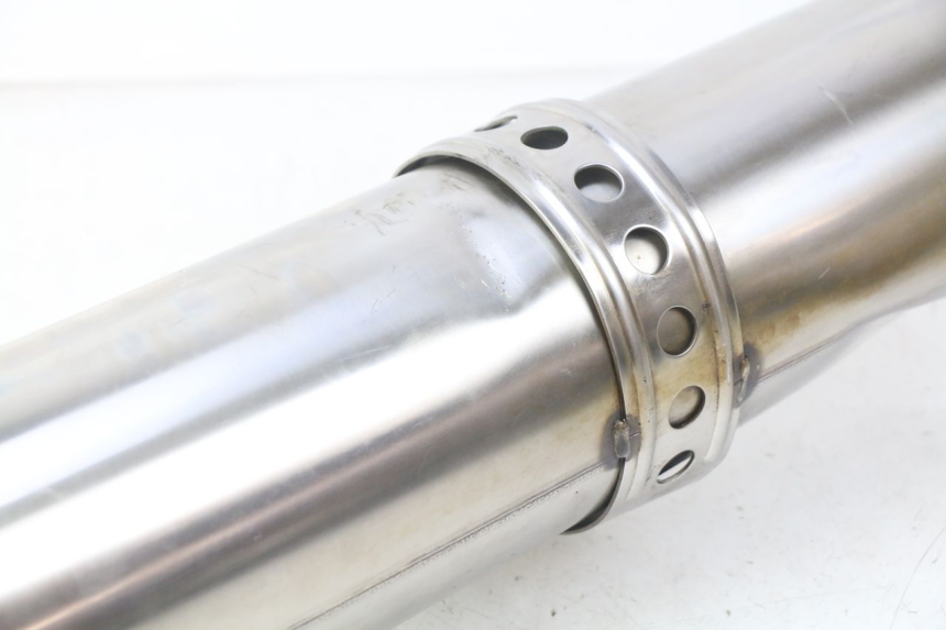 photo de ESCAPE YAMAHA FZS FAZER 600 (1998 - 2001) - Otra perspectiva