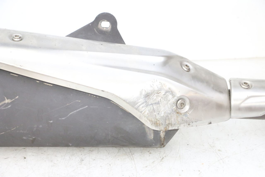 photo de ESCAPE BMW G310 R 310 (2016 - 2020) - Detalle de la pieza