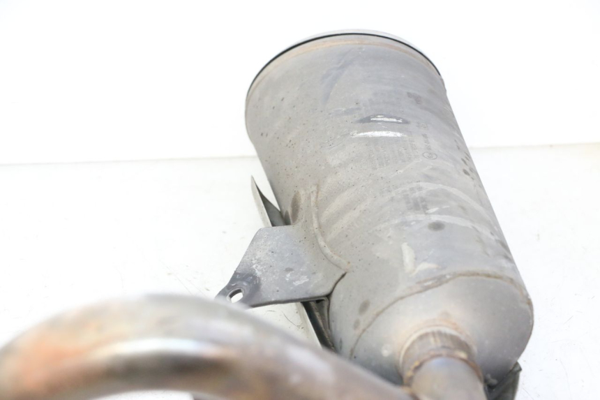 photo de ESCAPE BMW G310 R 310 (2016 - 2020) - Marcados y referencias originales