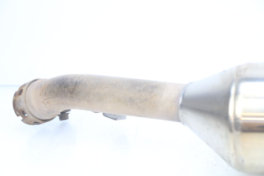 photo de ESCAPE IZQUIERDO YAMAHA FJR ABS 1300 (2016 - 2020) - Características distintivas