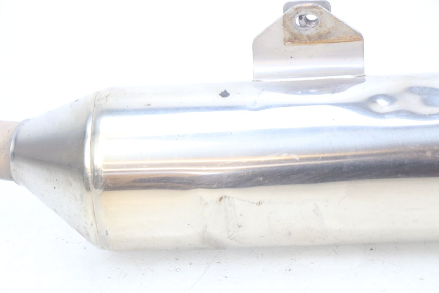 photo de ESCAPE IZQUIERDO YAMAHA FJR ABS 1300 (2016 - 2020) - Zoom sobre los componentes