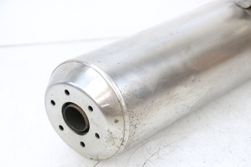 photo de IZQUIERDA ESCAPE YAMAHA FJR ABS 1300 (2006 - 2012) - Características distintivas