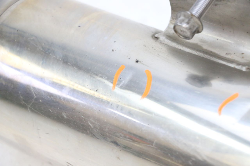 photo de IZQUIERDA ESCAPE YAMAHA FJR ABS 1300 (2006 - 2012) - Foto de producto adicional