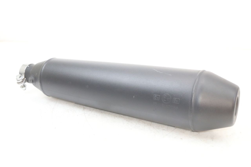 photo de IZQUIERDA ESCAPE ROYAL ENFIELD CONTINENTAL GT 650 (2019 - 2024) - Primer plano técnico