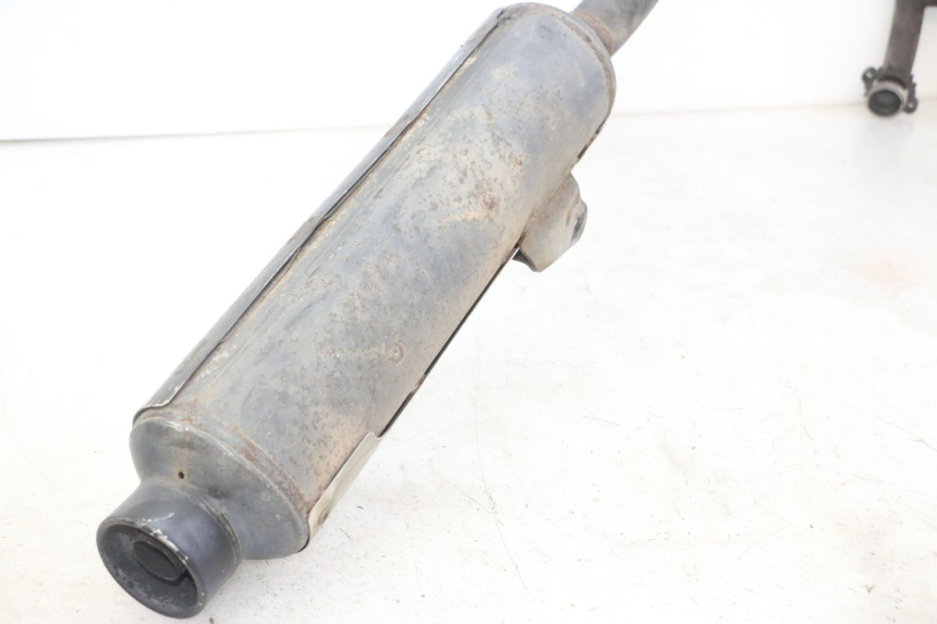 photo de ESCAPE SUZUKI GS GSE 500 (2001 - 2003) - Primer plano de alta resolución