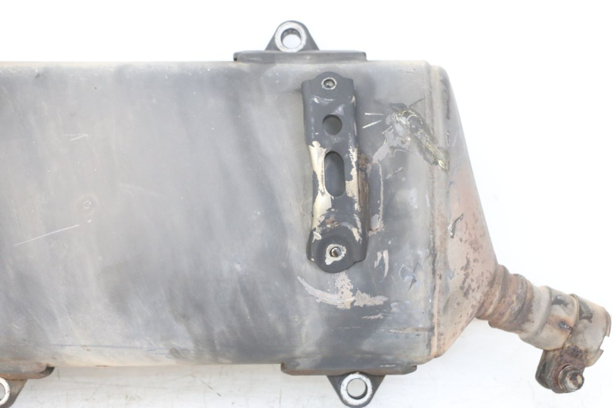 photo de ESCAPE HONDA SH i 300 (2015 - 2020) - Primer plano de alta resolución