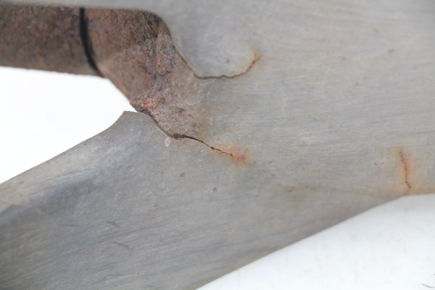 photo de ESCAPE HAOTIAN HT125T-2 125 - Estado de la superficie y material