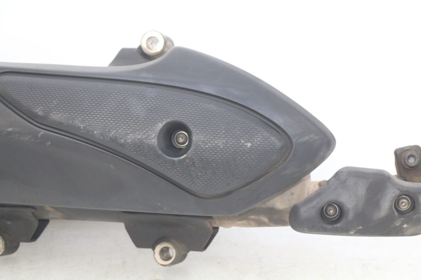 photo de ESCAPE YAMAHA HW XENTER 125 (2011 - 2017) - Foto de producto adicional