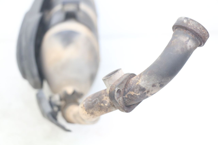 photo de ESCAPE YAMAHA HW XENTER 125 (2011 - 2017) - Detalles de los puntos de fijación