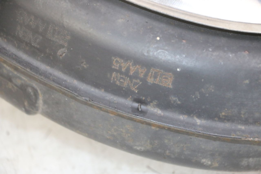 photo de ESCAPE JM MOTORS VX 125 (2022 - 2025) - Estado de la superficie y material