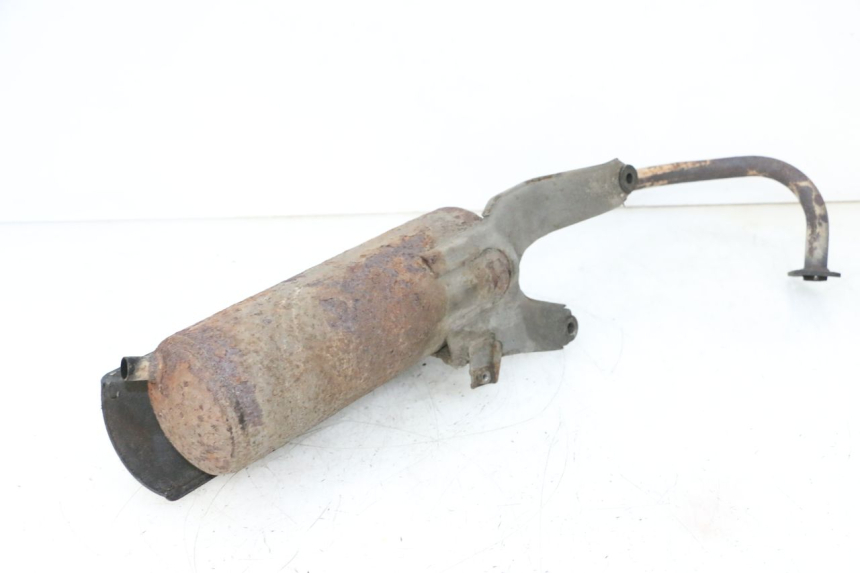 photo de ESCAPE PEUGEOT KISBEE 4T 50 (2010 - 2017) - Detalles de los puntos de fijación