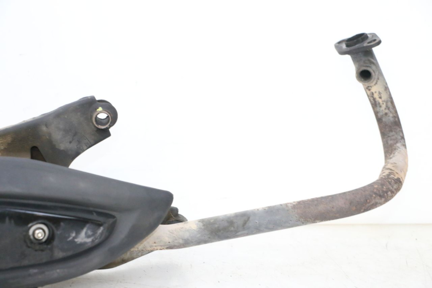 photo de TUBO DE ESCAPE PEUGEOT KISBEE 4T 50 (2018 - 2022) - Ángulo de visión alternativo