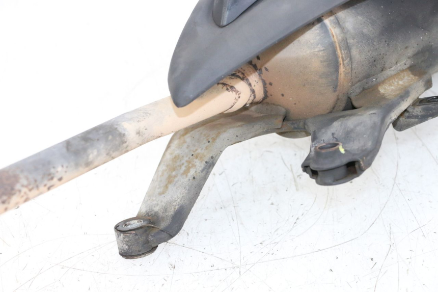 photo de TUBO DE ESCAPE PEUGEOT KISBEE 4T 50 (2018 - 2022) - Primer plano técnico