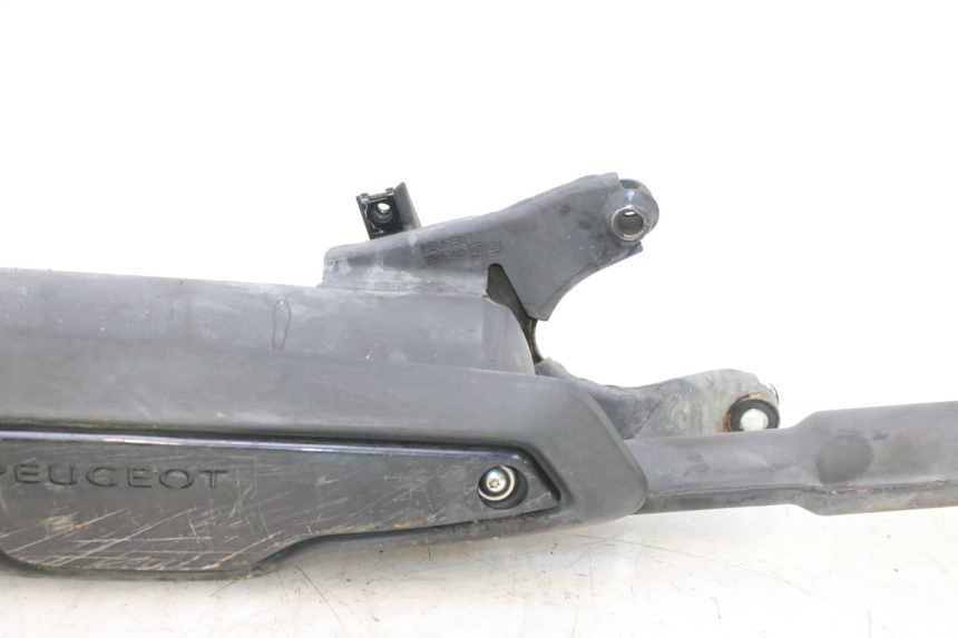 photo de TUBO DE ESCAPE PEUGEOT KISBEE 4T 50 (2018 - 2022) - Inspección visual detallada