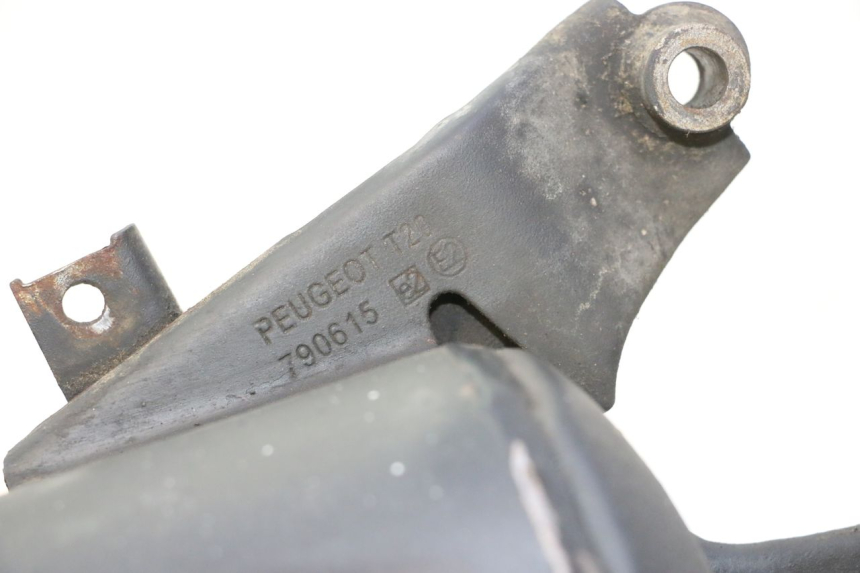 photo de TUBO DE ESCAPE PEUGEOT KISBEE 4T 50 (2018 - 2022) - Detalle de la pieza