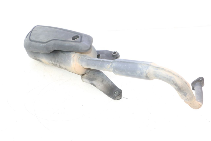 photo de ESCAPE PEUGEOT KISBEE 4T 50 (2023 - 2026) - Detalle de la pieza