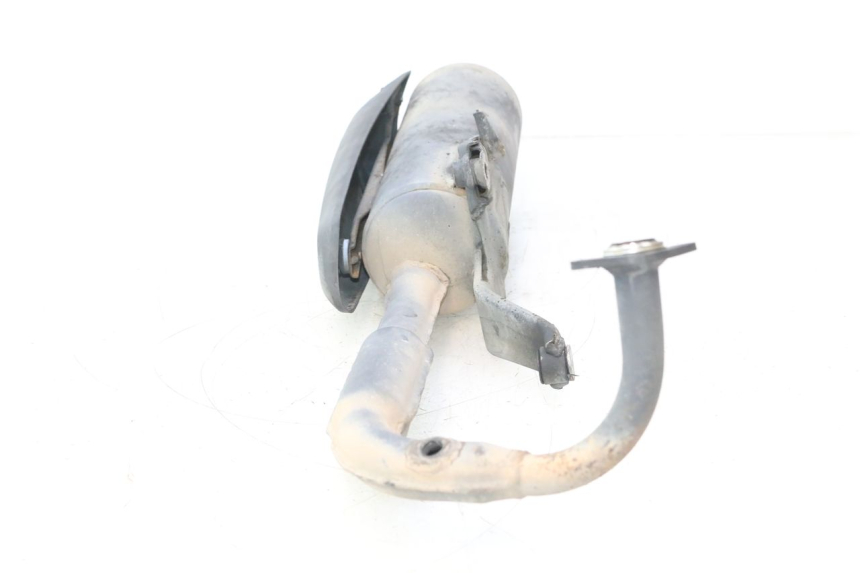 photo de ESCAPE PEUGEOT KISBEE 4T 50 (2023 - 2026) - Zoom sobre los componentes