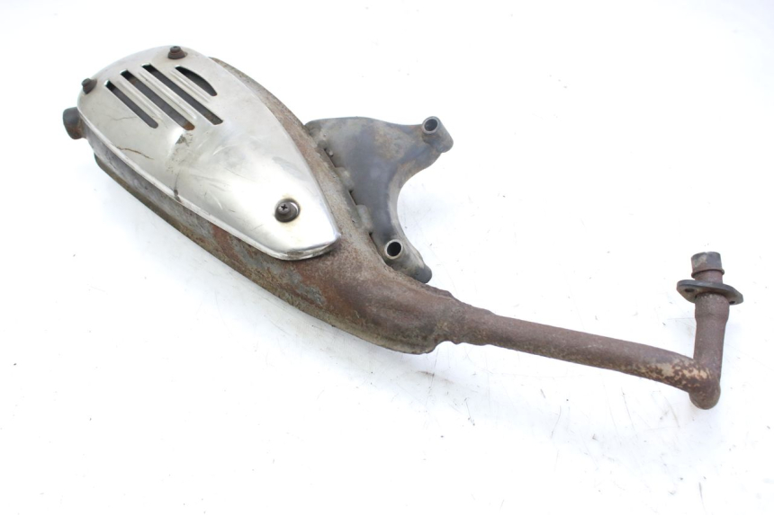 photo de ESCAPE PIAGGIO LIBERTY 4T 50 (2004 - 2008) - Detalles de los puntos de fijación