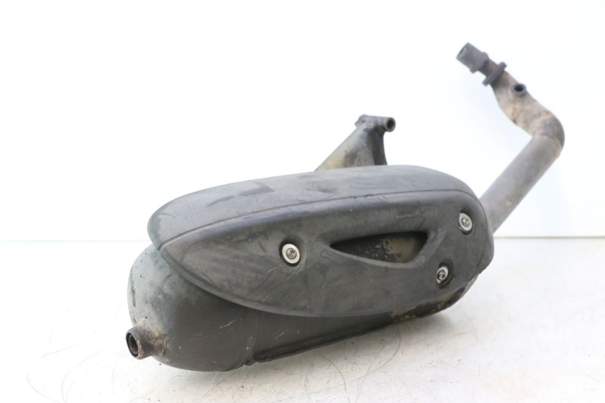 photo de ESCAPE PIAGGIO LIBERTY IGET 4T 50 (2021 - 2025) - Primer plano técnico