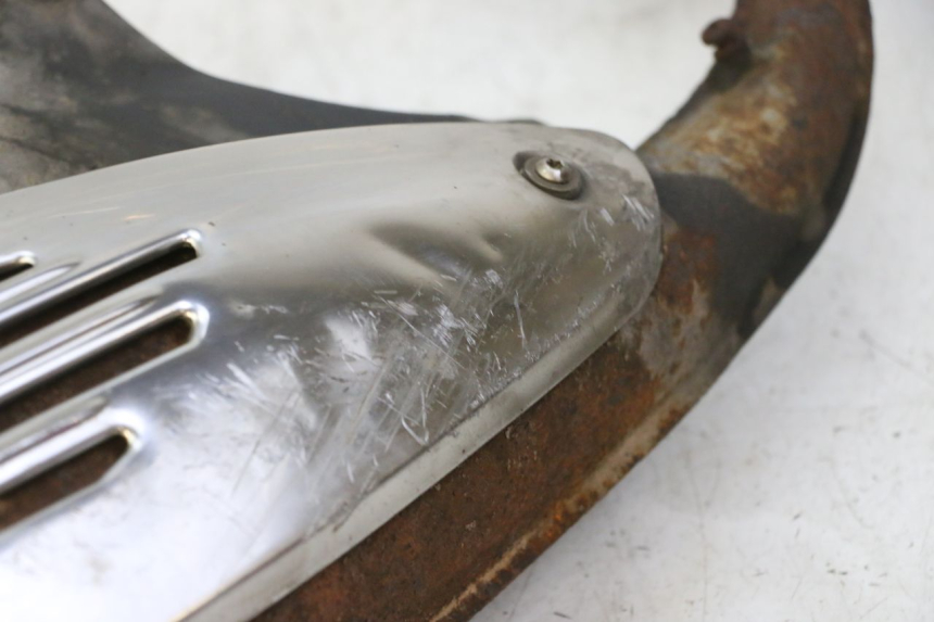 photo de ESCAPE PIAGGIO LIBERTY 125 (1998 - 2008) - Primer plano de alta resolución