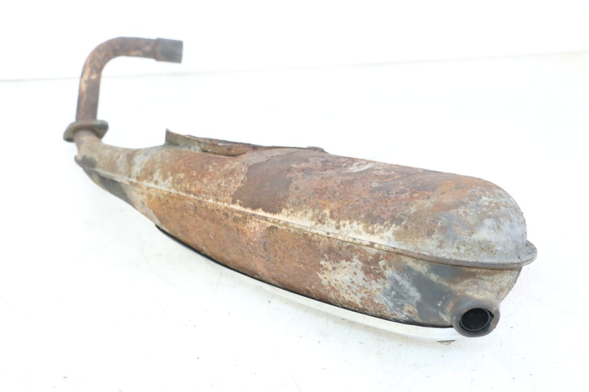 photo de ESCAPE PIAGGIO LIBERTY 125 (1998 - 2008) - Primer plano técnico