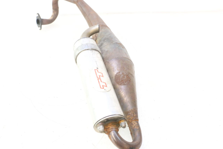 photo de ESCAPE PEUGEOT LUDIX BLASTER 50 (2006 - 2014) - Detalles de los puntos de fijación
