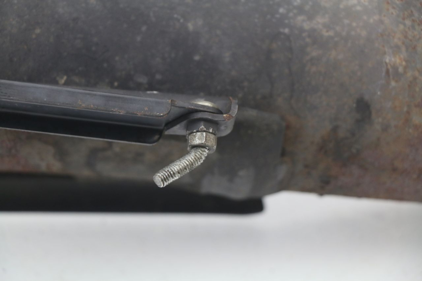 photo de ESCAPE PEUGEOT LUDIX ONE 50 (2004 - 2006) - Recambio usado revisado