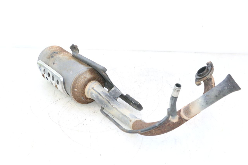 photo de ESCAPE PEUGEOT LUDIX PRO 2T 50 (2010 - 2017) - Detalle de la pieza