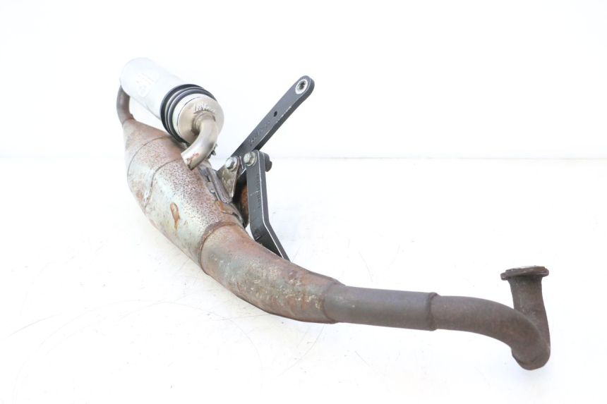photo de ESCAPE PEUGEOT LUDIX SNAKE 2T 50 (2004 - 2014) - Características distintivas