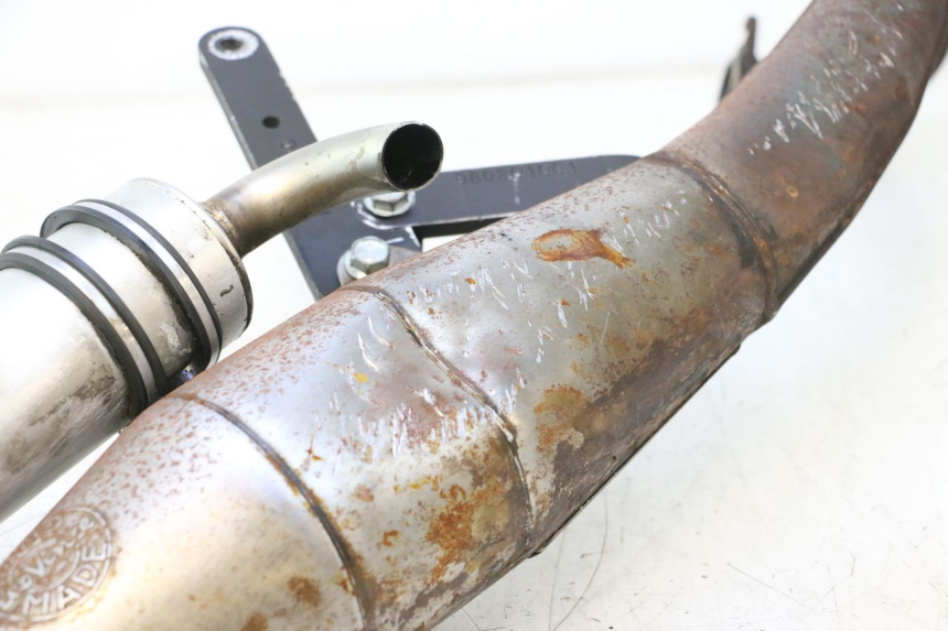 photo de ESCAPE PEUGEOT LUDIX SNAKE 2T 50 (2004 - 2014) - Perfil de la pieza de repuesto