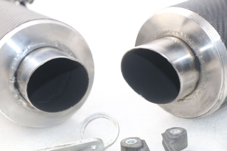 photo de ESCAPE DUCATI M796 MONSTER ABS 796 (2010 - 2014) - Ángulo de visión alternativo