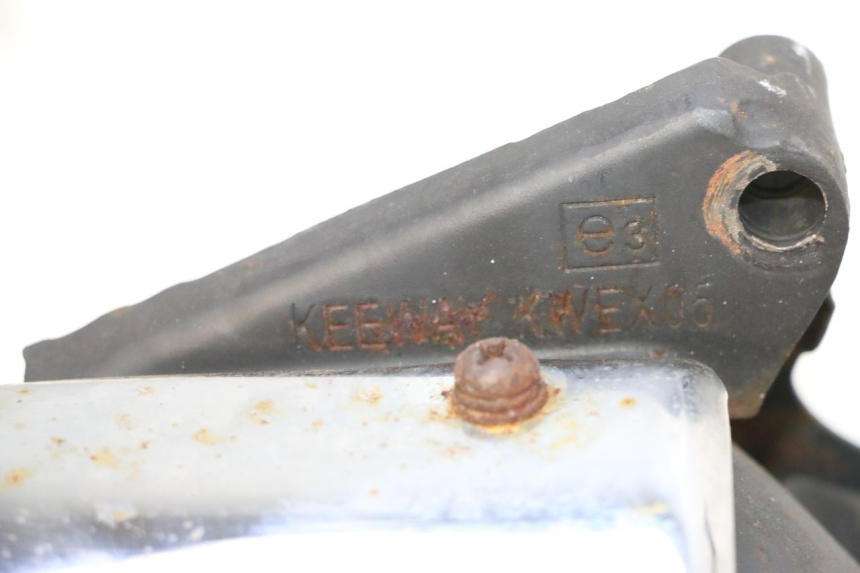 photo de ESCAPE KEEWAY MATRIX RX9 125 (2006 - 2007) - Detalle de la pieza