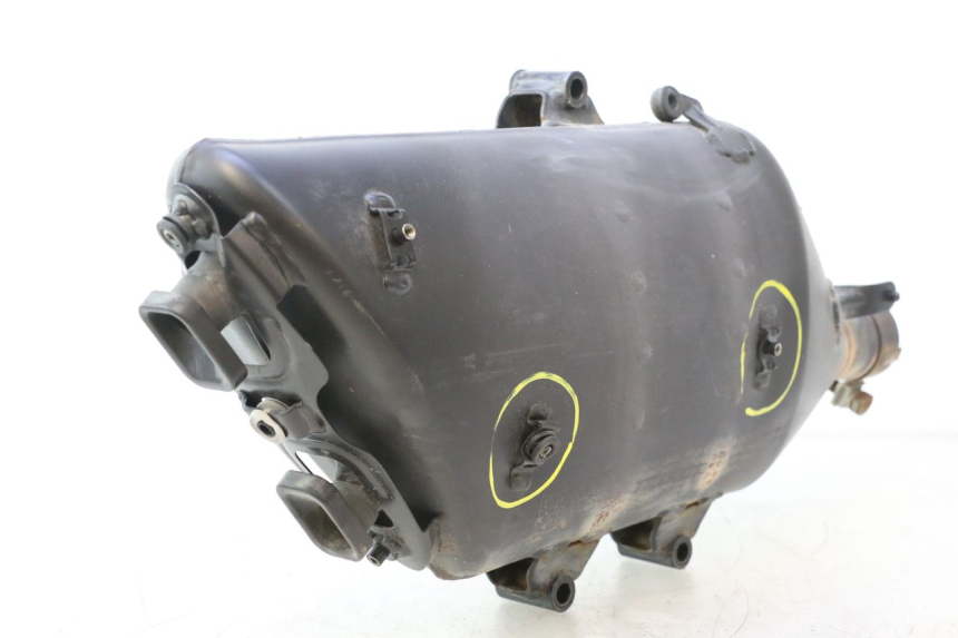 photo de ESCAPE PIAGGIO MP3 HPE 530 (2022 - 2026) - Primer plano de alta resolución