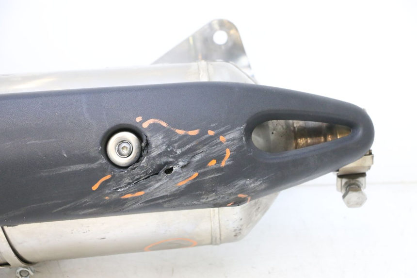 photo de ESCAPE PIAGGIO MP3 LT 400 (2007 - 2012) - Enfoque en la estructura