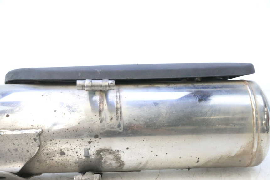 photo de ESCAPE PIAGGIO MP3 500 (2011 - 2015) - Detalle de la pieza
